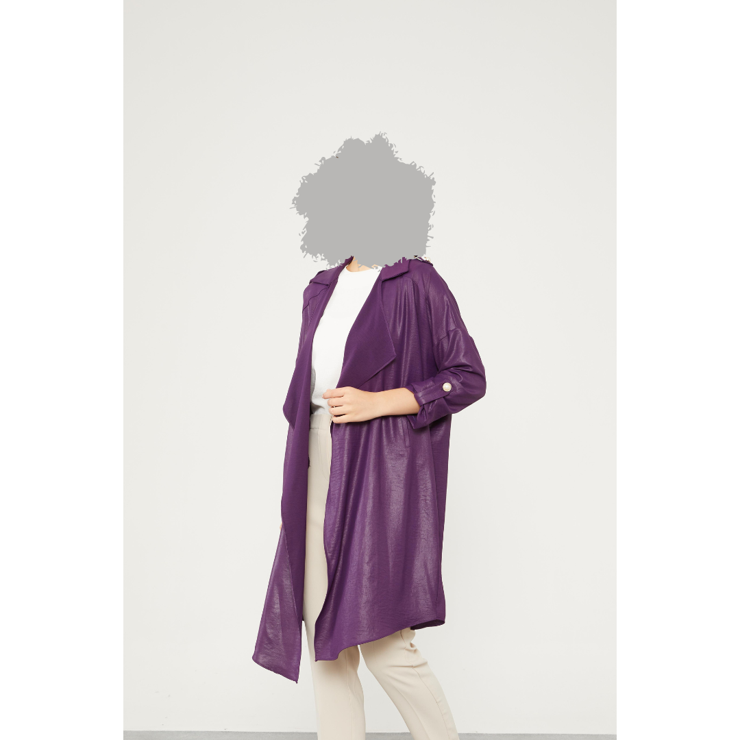 Women's Short Cape with Epaulette Detail – Stylish and Versatile Women's Outerwear